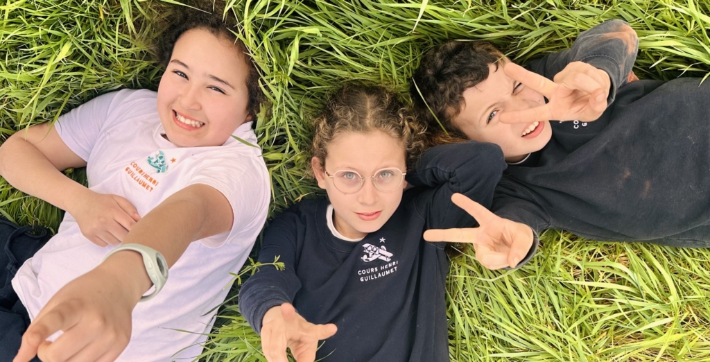 Enfants dans la nature